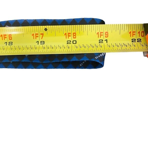 Yes.Fit Virtual Running Medal "Alice's Adventures in Wonderland" - Picture 7 of 9